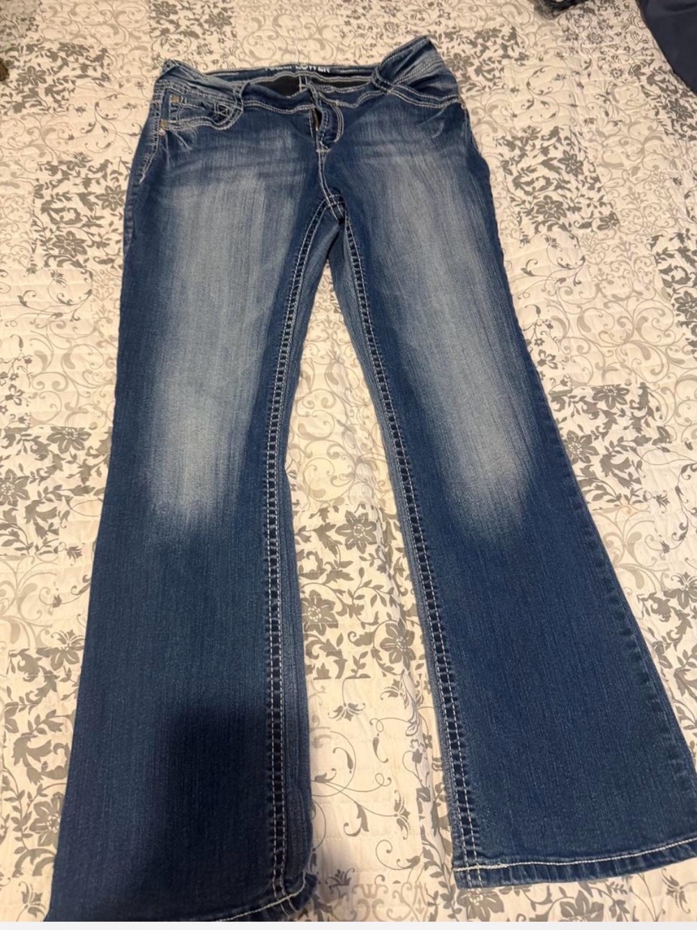 Women's Wallflower jeans size 13 regular vgc.